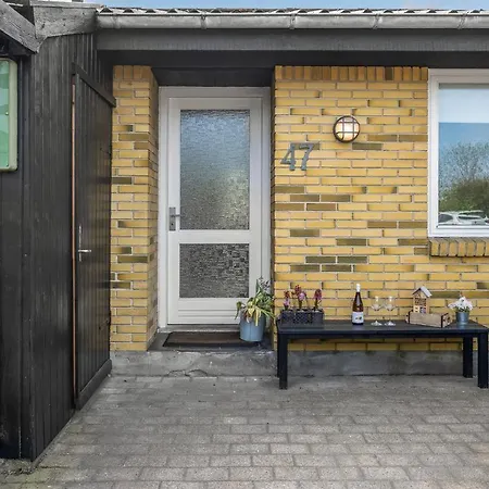 Holiday home In With Wifi *